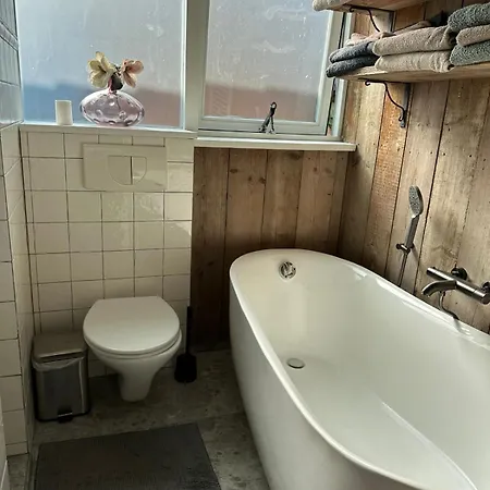 Casa de Férias Beautiful Entire House In The Center Medemblik